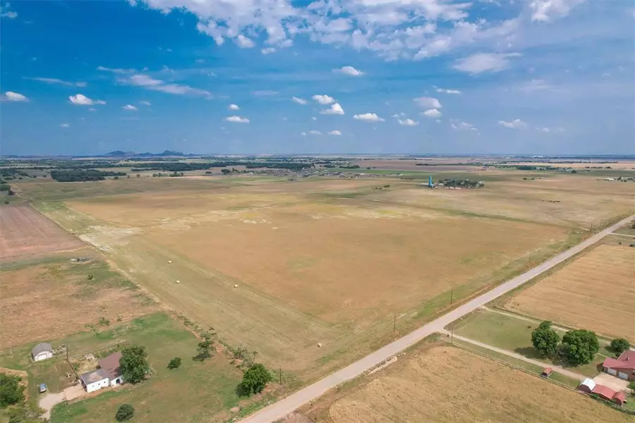 E County Rd 205 RD, Altus, OK 73521
