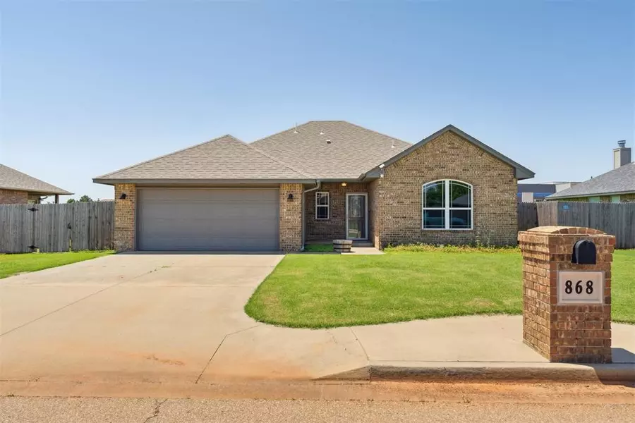 868 Phils Way, Piedmont, OK 73078