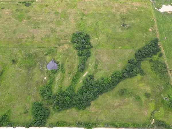 N 378 RD, Holdenville, OK 74848