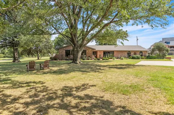 Edmond, OK 73013,15700 N Western AVE