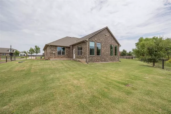 Oklahoma City, OK 73165,14709 Bella Maria DR