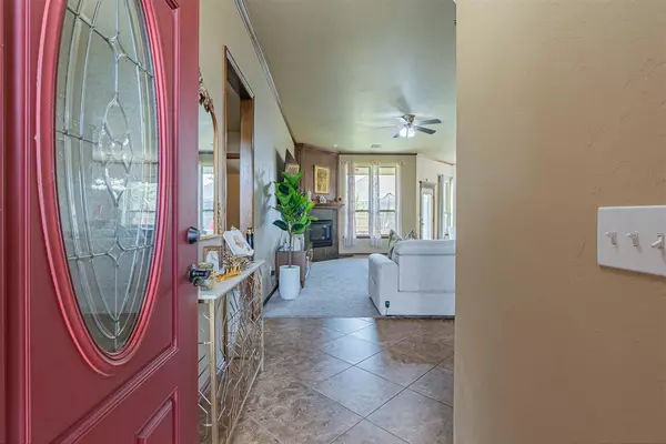 Oklahoma City, OK 73170,716 SW 157th ST