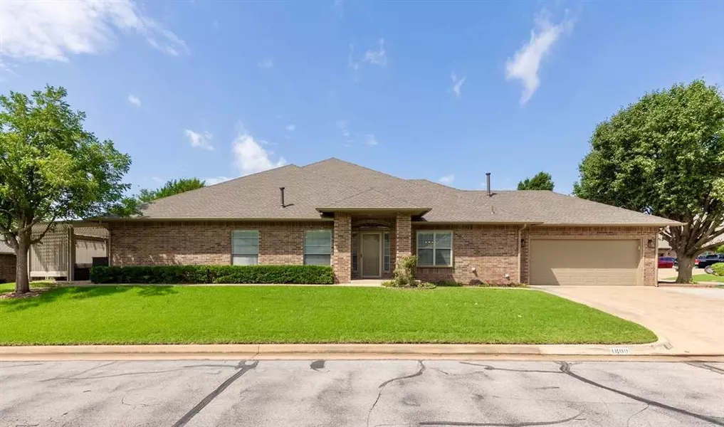 1800 NW 161st PL, Edmond, OK 73013