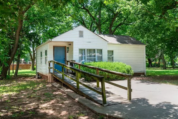 Stillwater, OK 74074,609 W 11th AVE