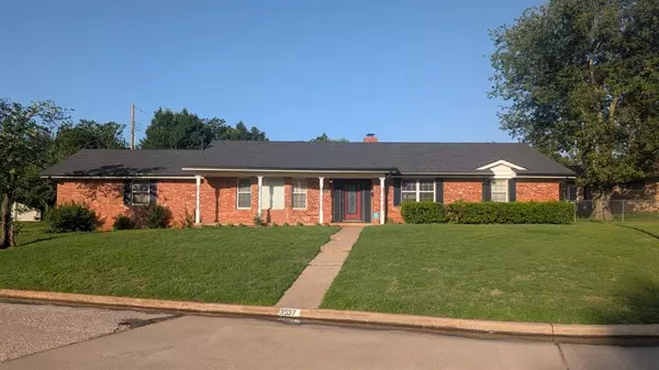 3957 NW 58th TER, Oklahoma City, OK 73112
