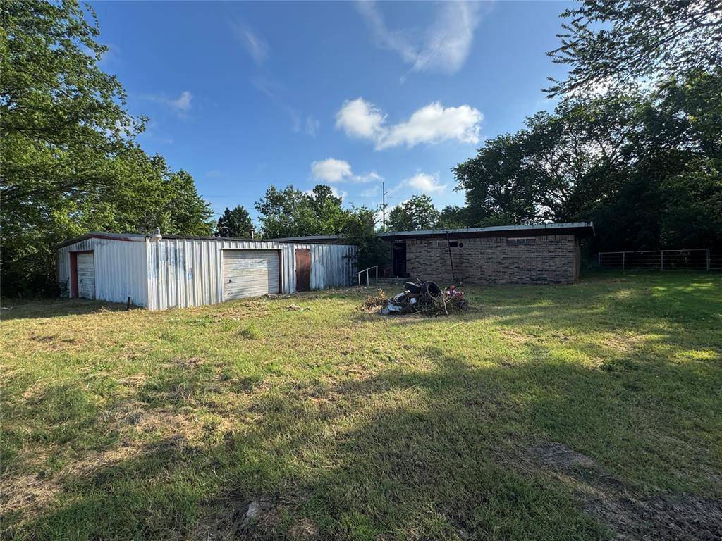 12086 N 3 HWY, Seminole, OK 74868