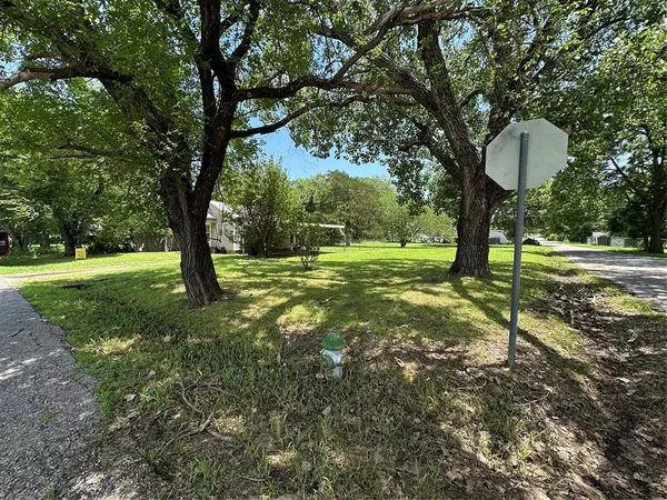 Shawnee, OK 74801,1003 N Minnesota