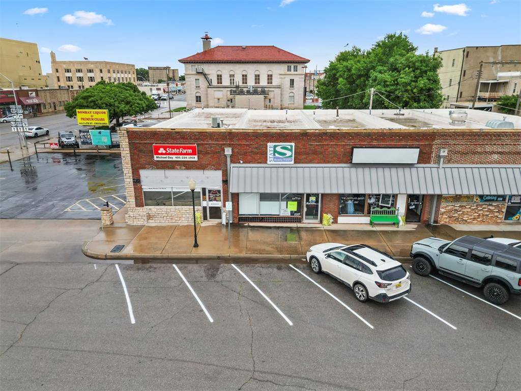 122 N 5th ST, Chickasha, OK 73018