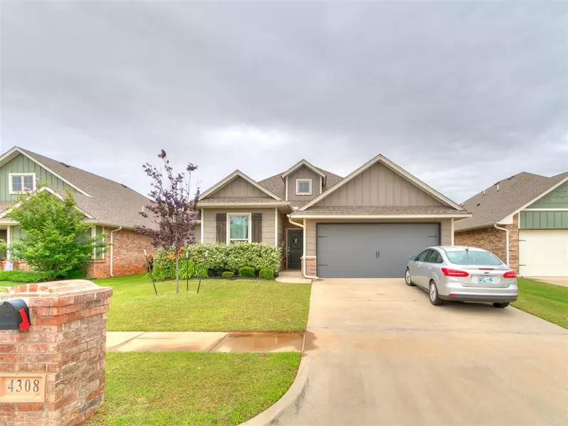 4308 Palisade LN, Oklahoma City, OK 73179