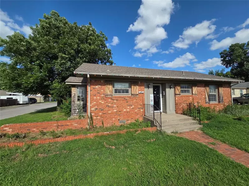 1103 S Hadden AVE, El Reno, OK 73036