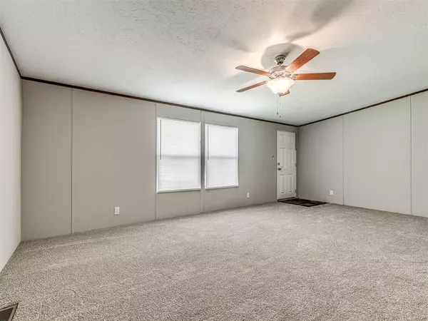 Mcloud, OK 74851,105591 S Meadowood ST