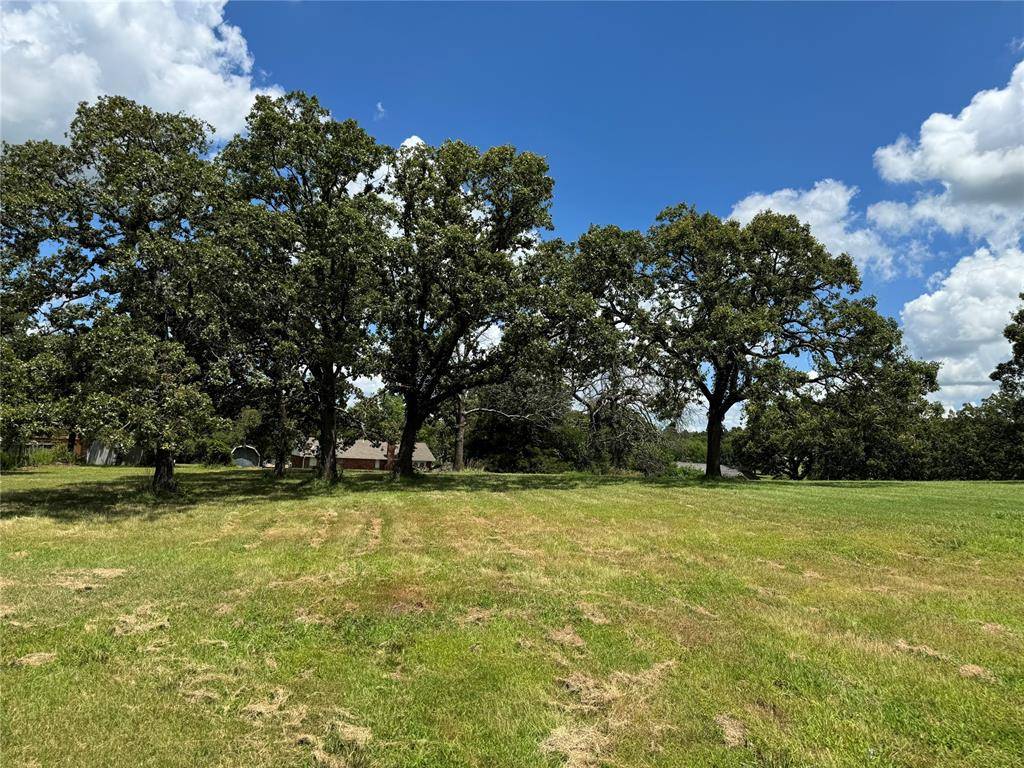 43328 Hickory DR, Tecumseh, OK 74873