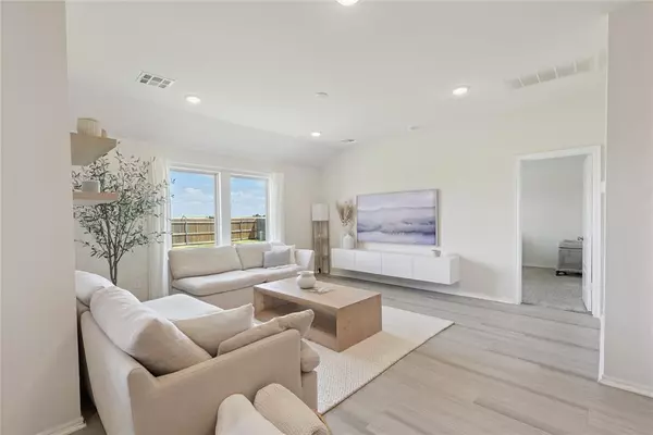 Yukon, OK 73099,9416 Timberland LN