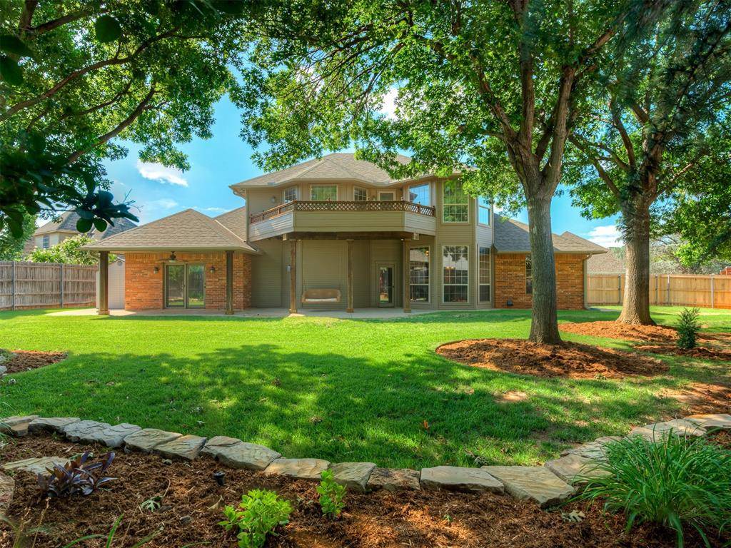 6717 NW 111th CT, Oklahoma City, OK 73162