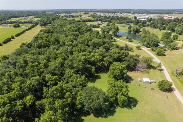 Noble, OK 73068,8701 Ranch Acres DR