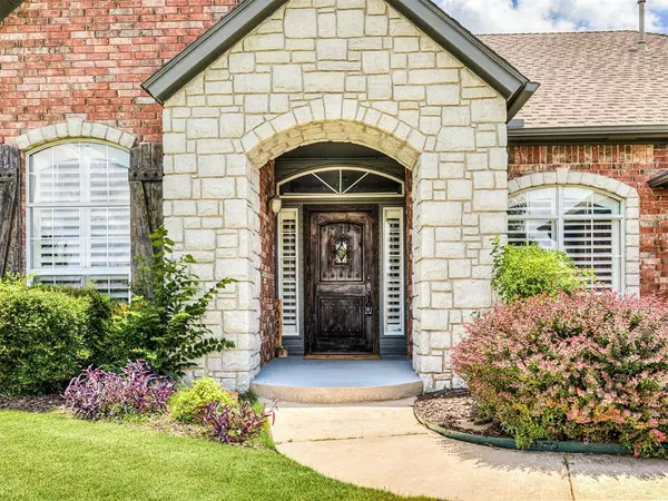 Midwest City, OK 73130,2044 Yorkshire DR