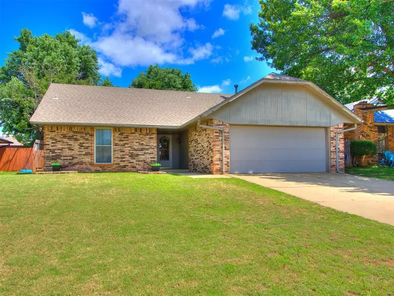 12501 SW 6th ST, Yukon, OK 73099