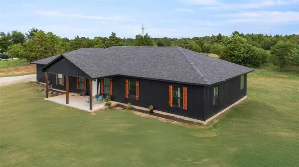 Shawnee, OK 74801,37299 Lake RD