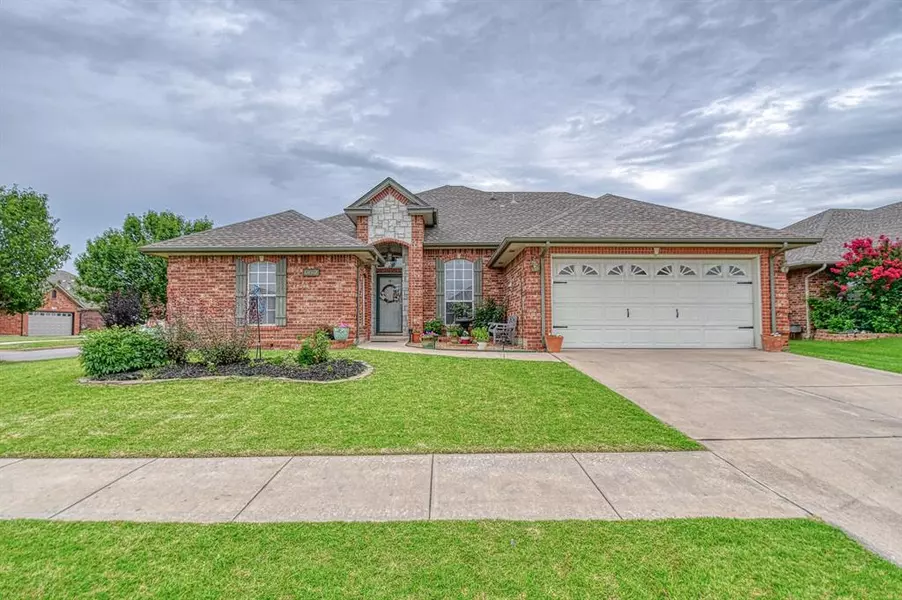 645 SW 160th ST, Oklahoma City, OK 73170