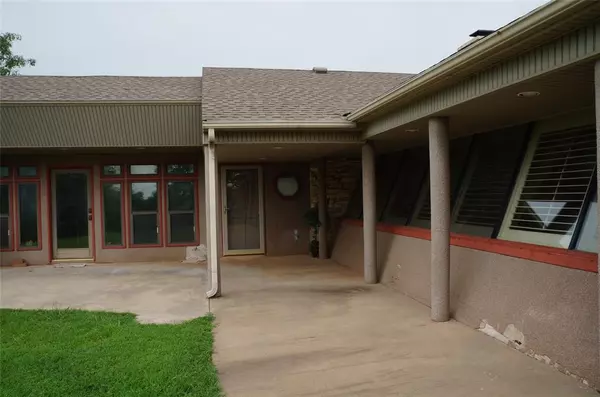 Purcell, OK 73080,302 W Harrison ST