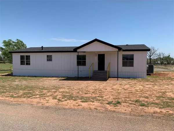 10830 N 2248, Clinton, OK 73601