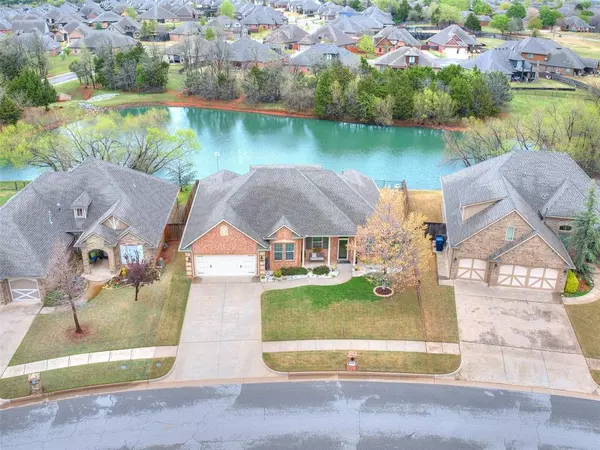 Edmond, OK 73012,19420 Crest Ridge DR