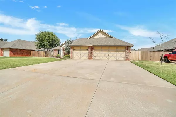 Altus, OK 73521,3808 Heritage TRL