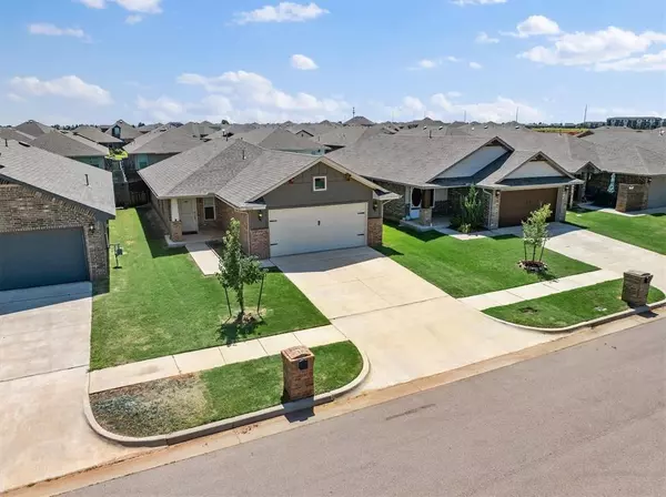 Edmond, OK 73012,19616 Brookville DR