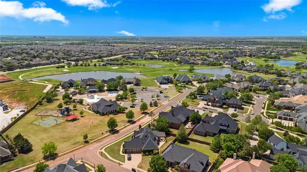 16724 Rainwater TRL, Edmond, OK 73012