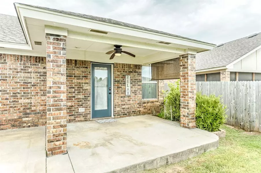 2729 Lerkim LN, Norman, OK 73069