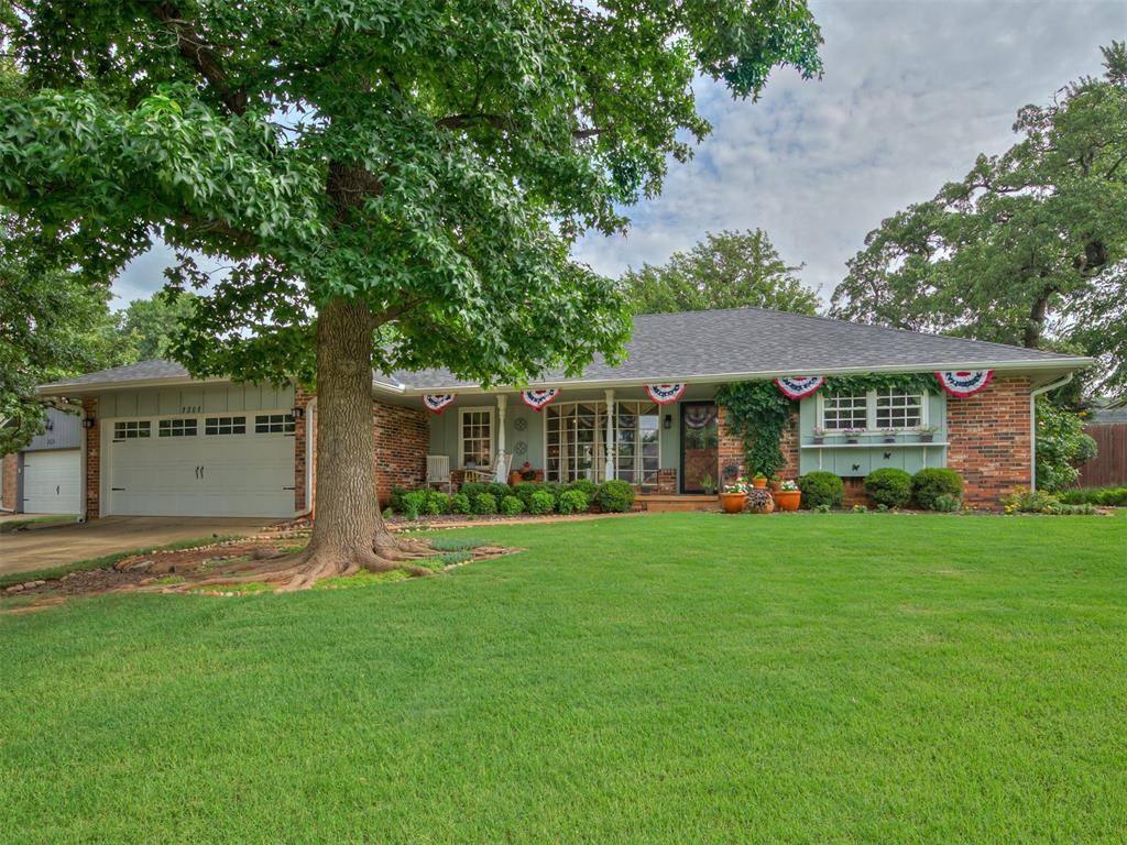 1301 Ridgecrest RD, Edmond, OK 73013