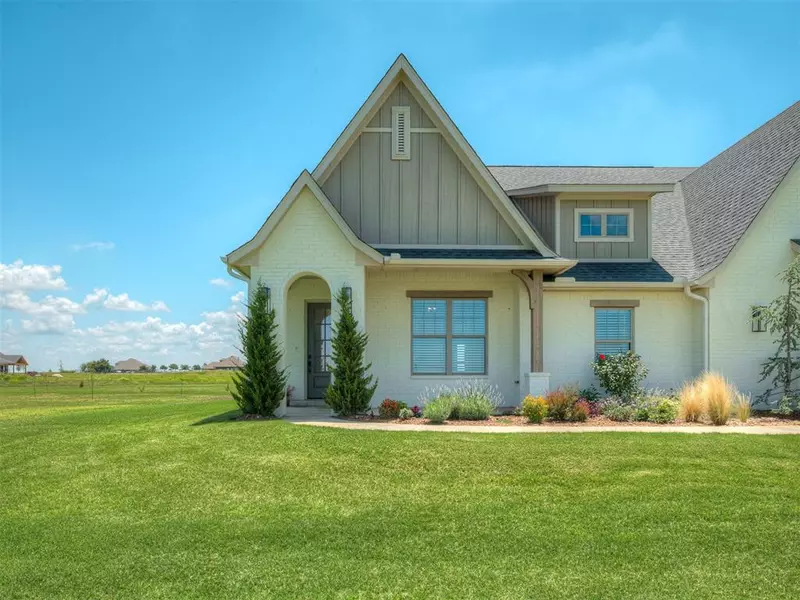 7290 NE Hawk DR, Piedmont, OK 73078