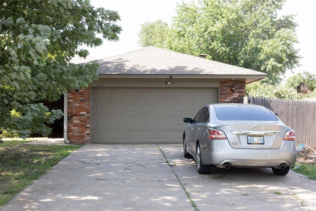6701 W Britton ST, Oklahoma City, OK 73132
