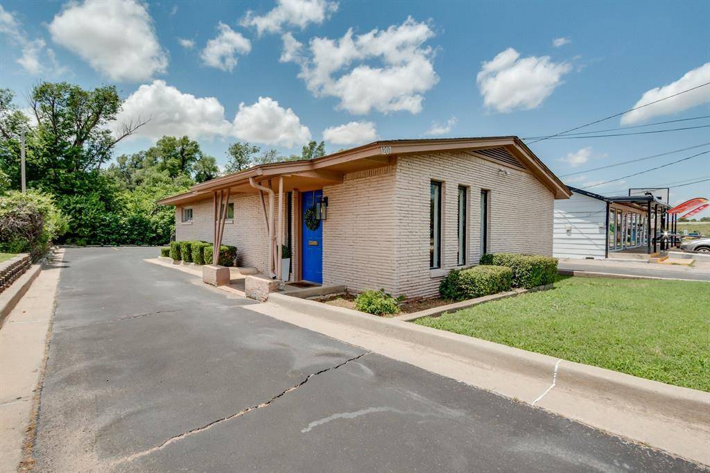 1207 S Sunnylane RD, Oklahoma City, OK 73115