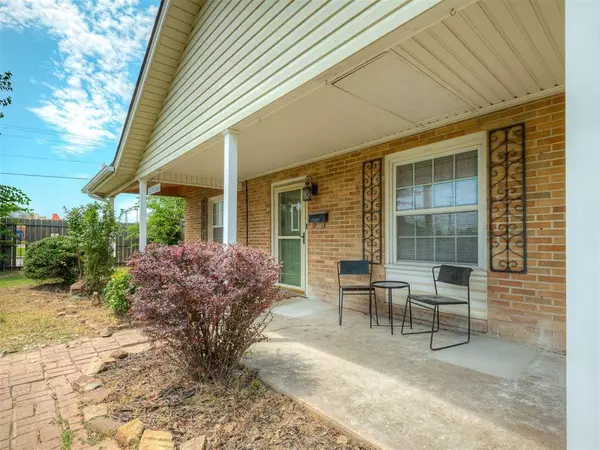 201 N Base AVE, Norman, OK 73069