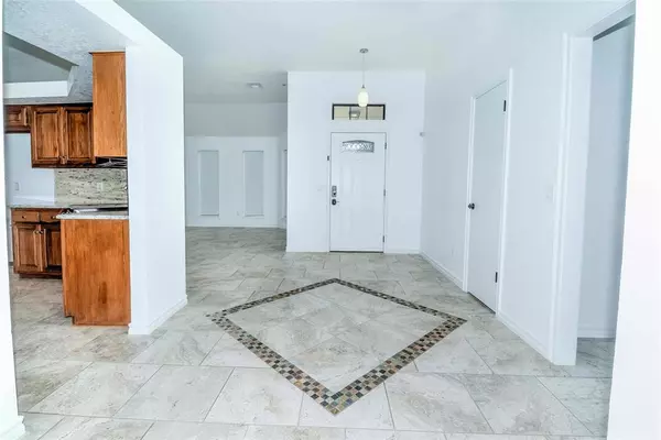 Edmond, OK 73003,1717 Rocky Mountain WAY