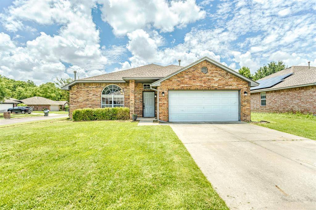 1848 Parkridge DR, Norman, OK 73071