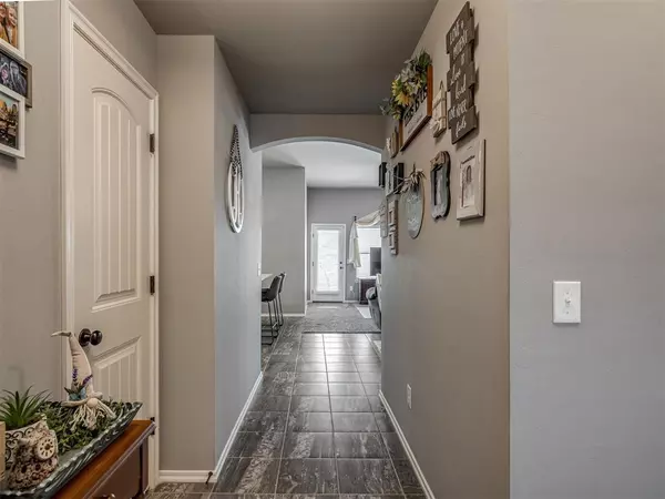 Piedmont, OK 73078,12812 Double V DR