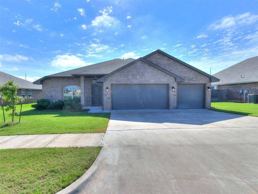 15612 Vermillion DR, Edmond, OK 73013