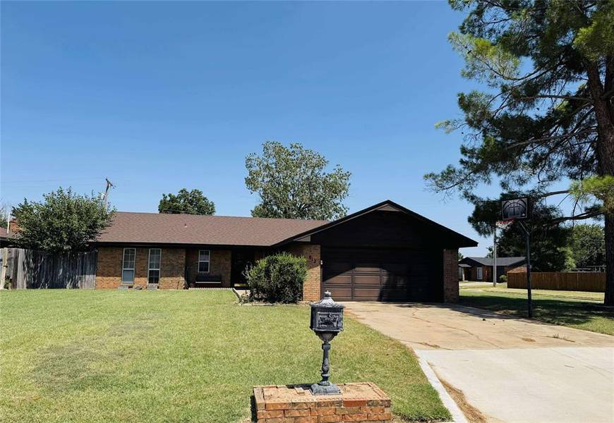 812 Village DR, Altus, OK 73521