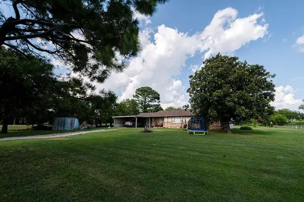 15253 N County Road 3260, Pauls Valley, OK 73075