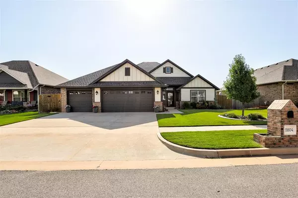 11804 Kylie Elizabeth RD, Yukon, OK 73099