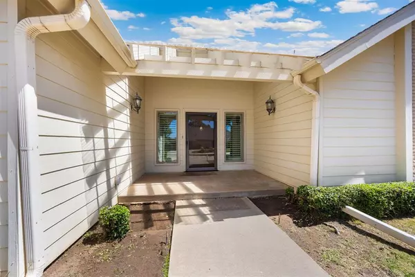 Oklahoma City, OK 73120,4421 Tamarisk DR