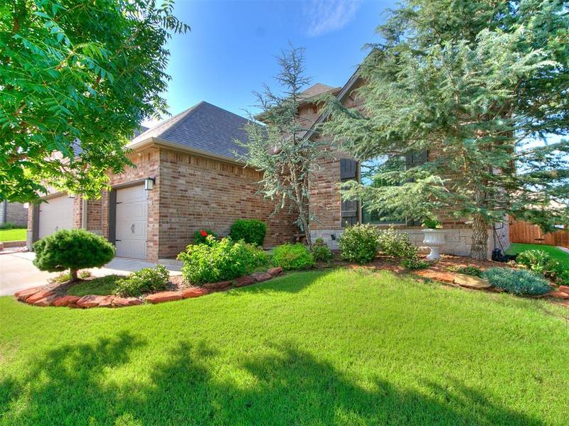 604 NW 197th ST, Edmond, OK 73012