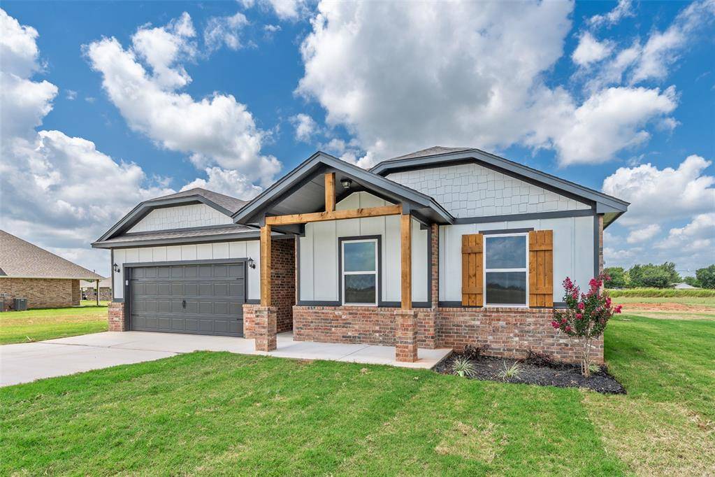 1020 Prairie DR, Tuttle, OK 73089