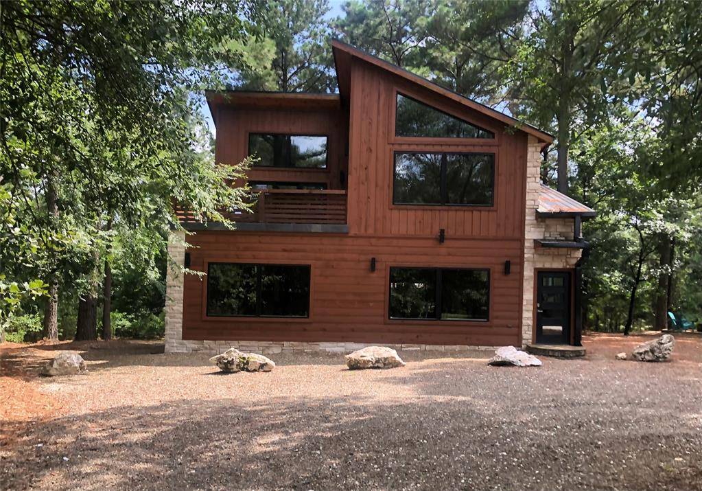 432 Willow Bend RD, Broken Bow, OK 75428