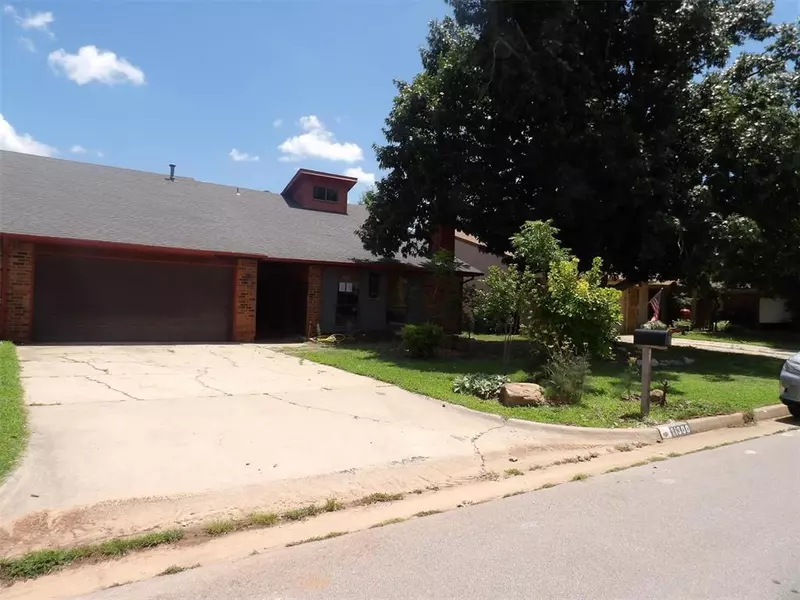 11300 N Eagle LN, Oklahoma City, OK 73162