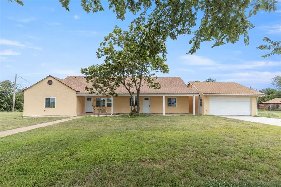 2830 W Georgia AVE, Chickasha, OK 73018
