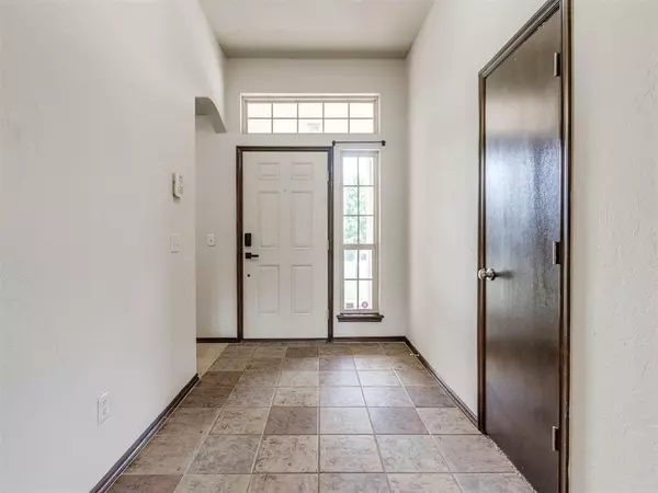 Norman, OK 73071,320 White Oaks DR