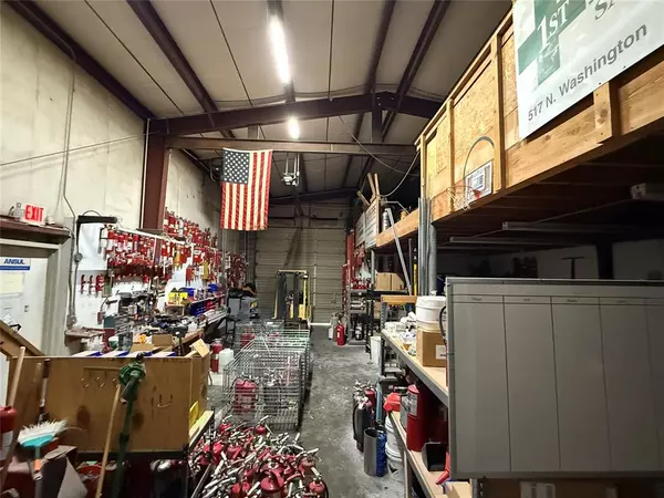 Enid, OK 73701,517 N Washington AVE